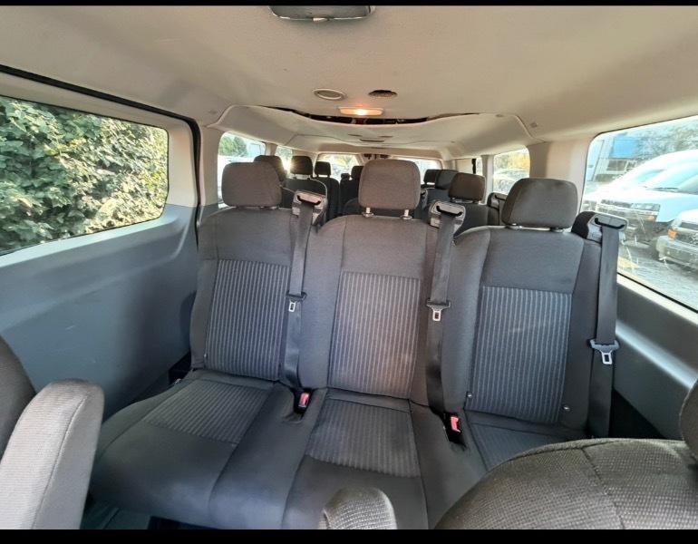 Ford Transit 350 Wagon Low Roof XL w/Sliding Pass. 148-in. WB 2016