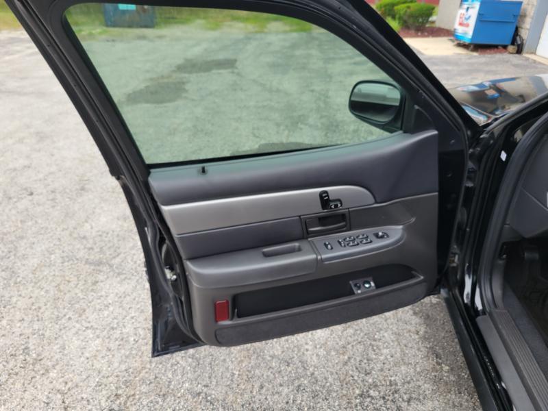 Mercury Marauder Sedan 2003