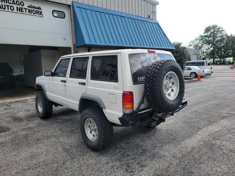 Jeep Cherokee SE 4-Door 4WD 1997