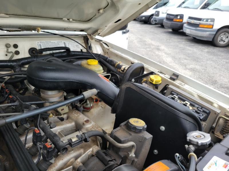 Jeep Cherokee SE 4-Door 4WD 1997