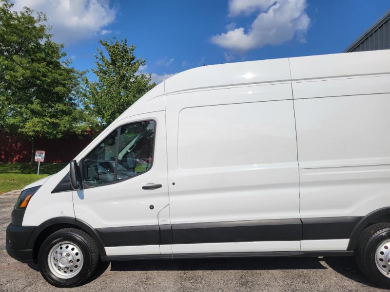 Ford Transit 250 Van High Roof w/Sliding Pass. 148-in. WB 2023