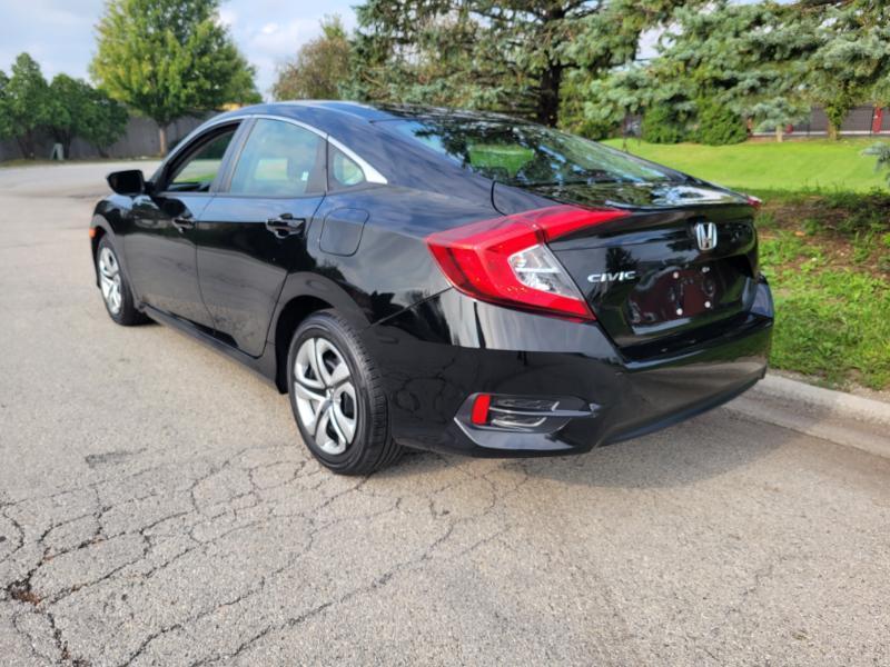 Honda Civic 4dr Sdn LX Auto 2018