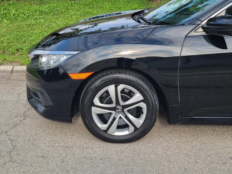 Honda Civic 4dr Sdn LX Auto 2018