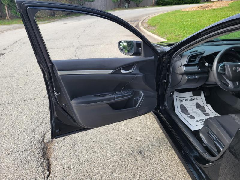 Honda Civic 4dr Sdn LX Auto 2018