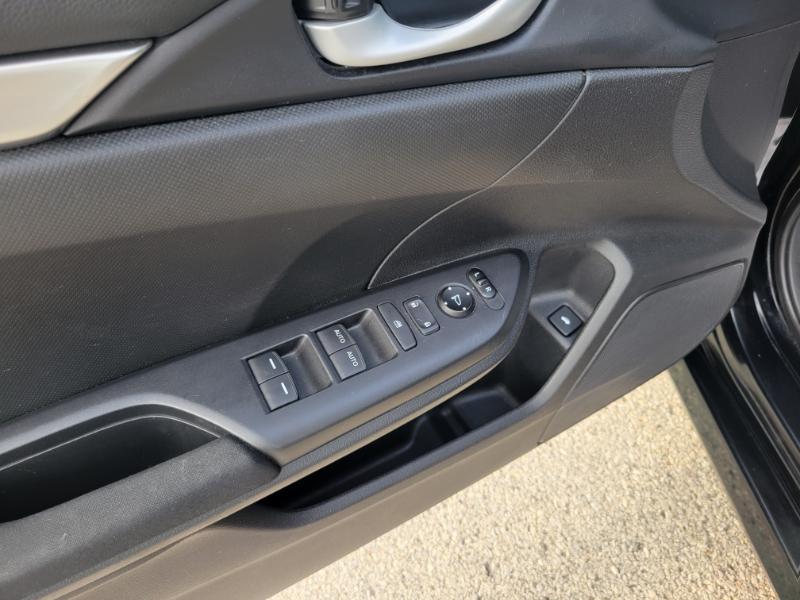 Honda Civic 4dr Sdn LX Auto 2018