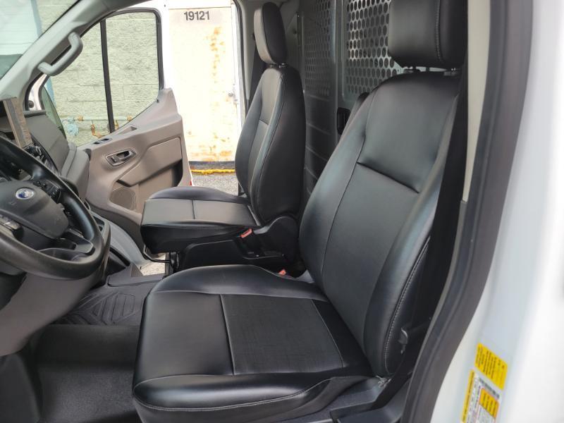 Ford Transit 150 Van Low Roof w/Sliding Pass. 130-in. WB 2020