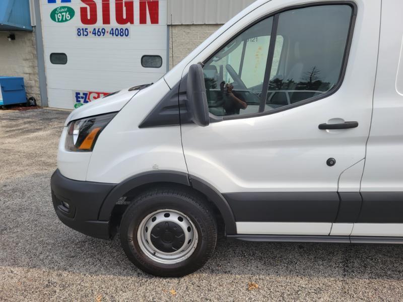 Ford Transit 150 Van Low Roof w/Sliding Pass. 130-in. WB 2020