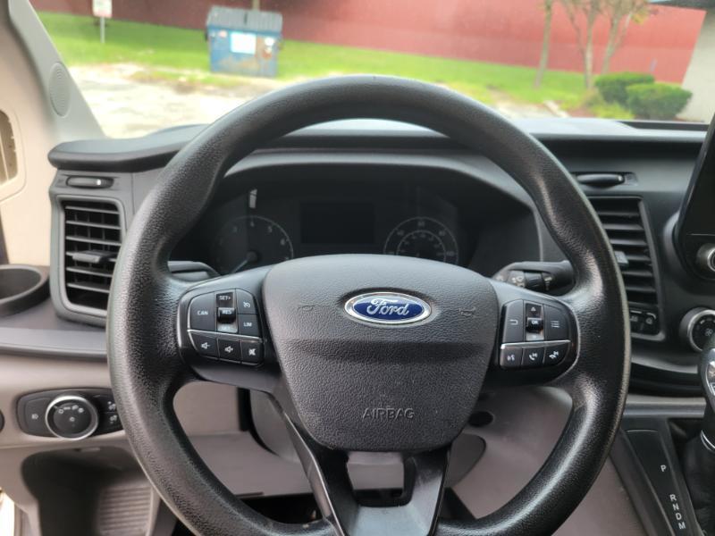 Ford Transit 150 Van Low Roof w/Sliding Pass. 130-in. WB 2020