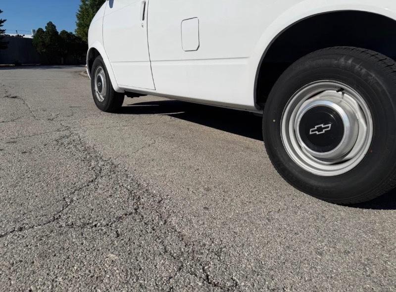 Chevrolet Astro 2WD 1999