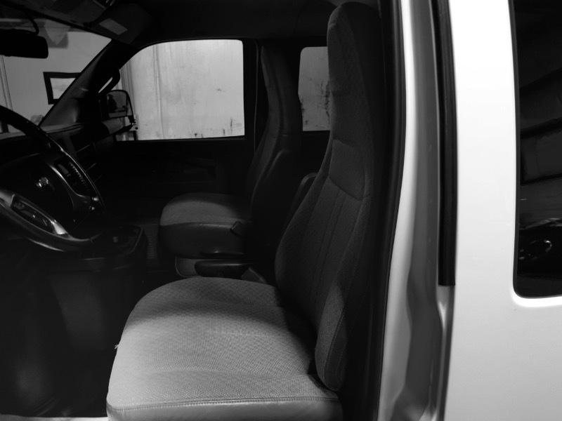 Chevrolet Express LS 2500 2017