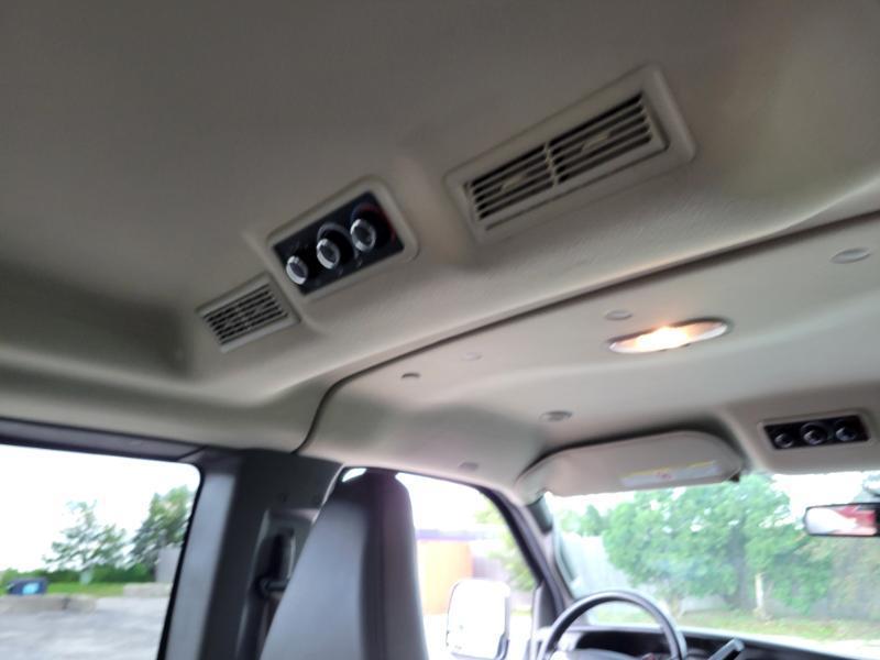 Chevrolet Express LS 2500 2017