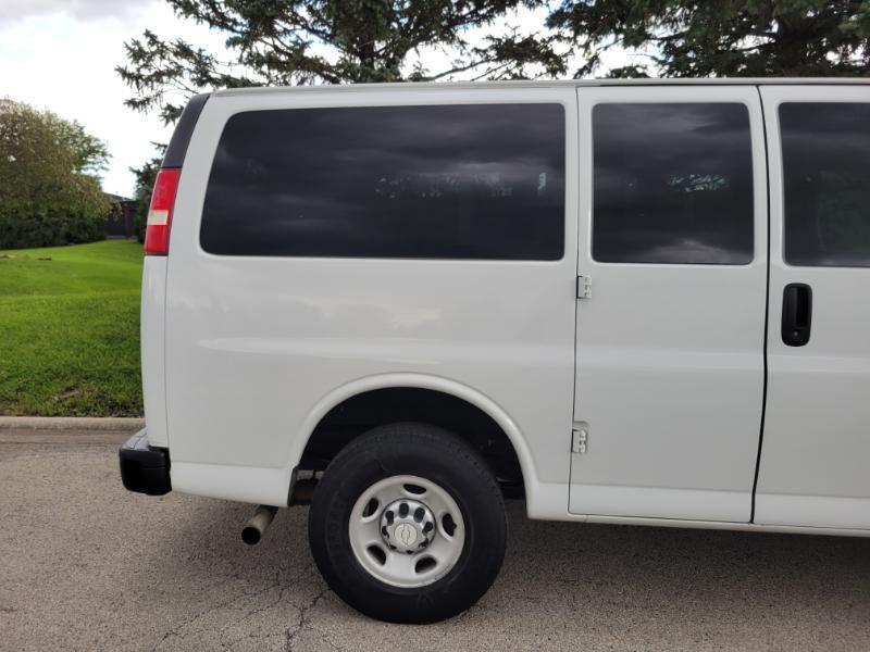 Chevrolet Express LS 2500 2017