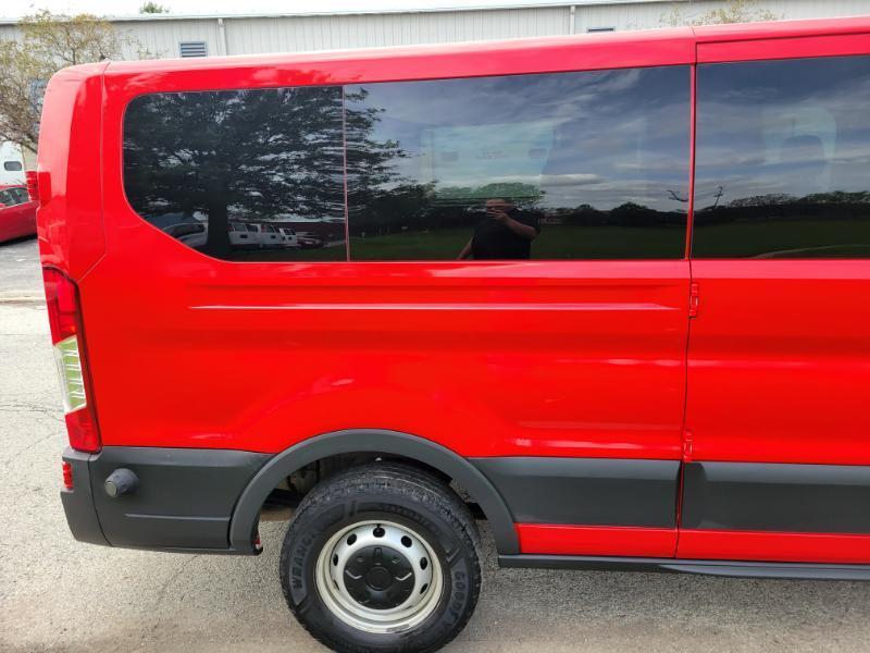 Ford Transit 350 Wagon Low Roof XLT 60/40 Pass. 148-in. WB 2016