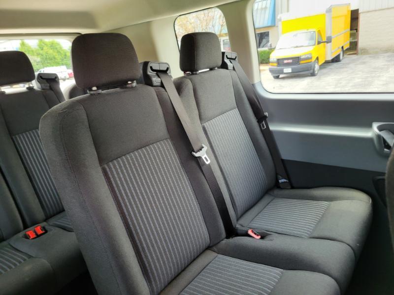 Ford Transit 350 Wagon Low Roof XLT 60/40 Pass. 148-in. WB 2016