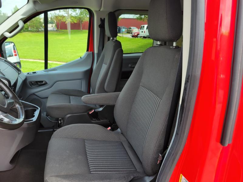 Ford Transit 350 Wagon Low Roof XLT 60/40 Pass. 148-in. WB 2016