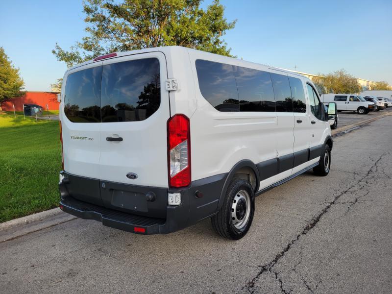 Ford Transit 350 Wagon Low Roof XLT 60/40 Pass. 148-in. WB 2018