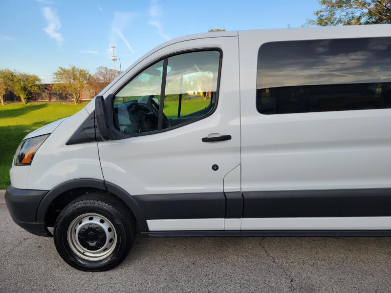 Ford Transit 350 Wagon Low Roof XLT 60/40 Pass. 148-in. WB 2018