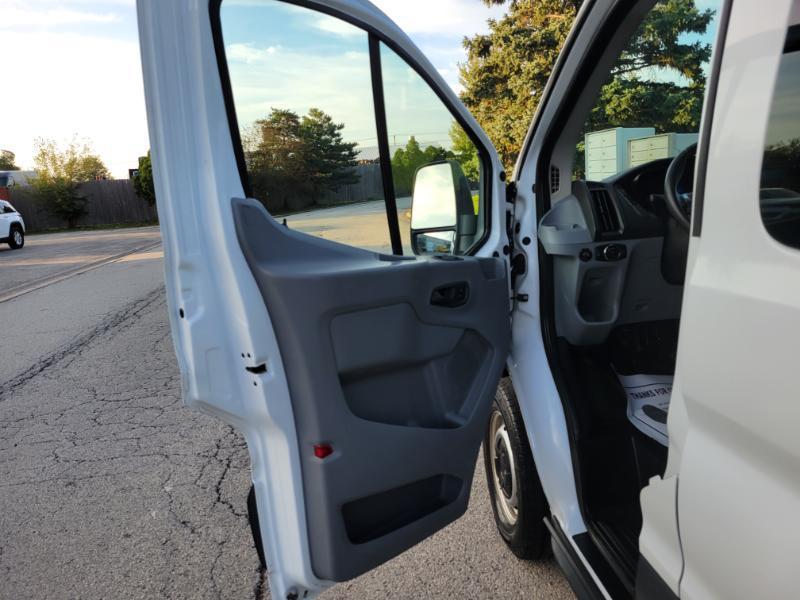 Ford Transit 350 Wagon Low Roof XLT 60/40 Pass. 148-in. WB 2018