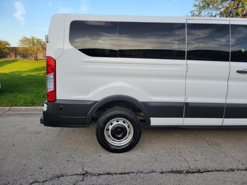 Ford Transit 350 Wagon Low Roof XLT 60/40 Pass. 148-in. WB 2018