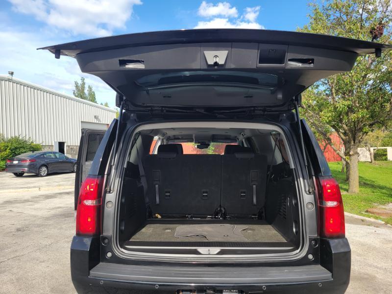 Chevrolet Suburban  2017