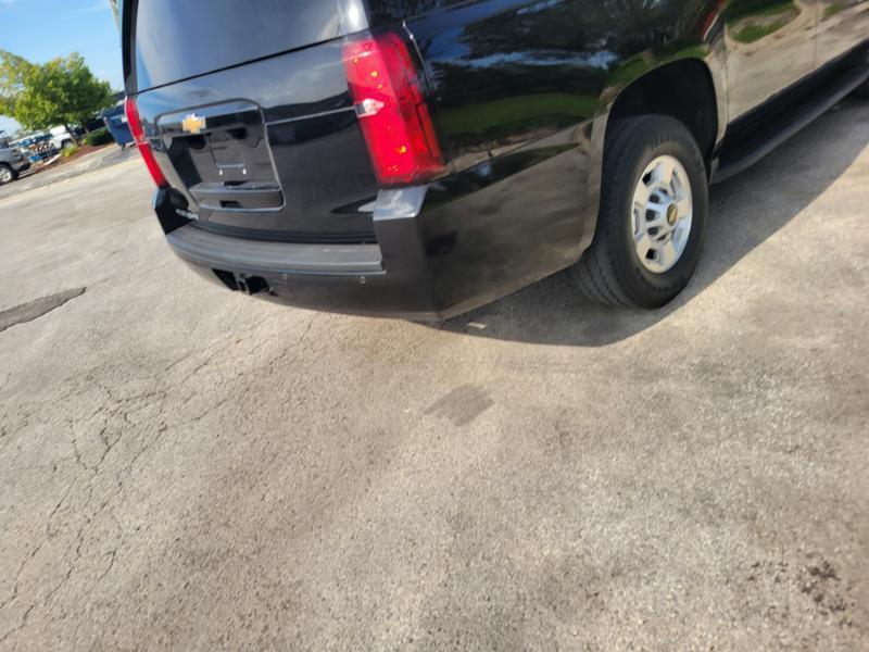 Chevrolet Suburban  2017