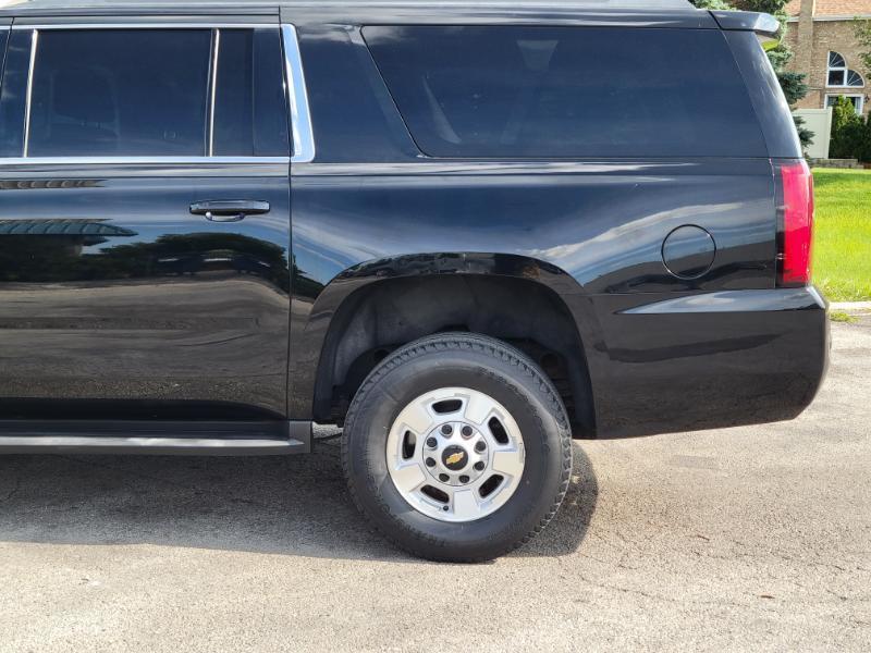 Chevrolet Suburban  2017