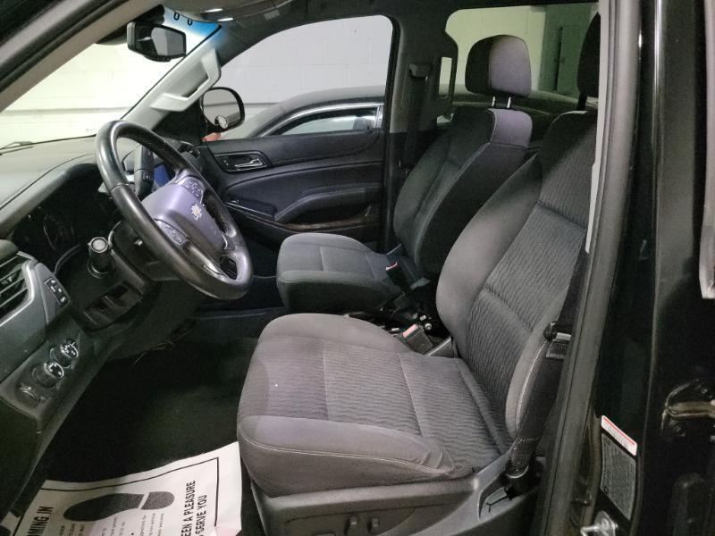 Chevrolet Suburban  2017