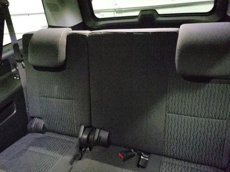 Chevrolet Suburban  2017