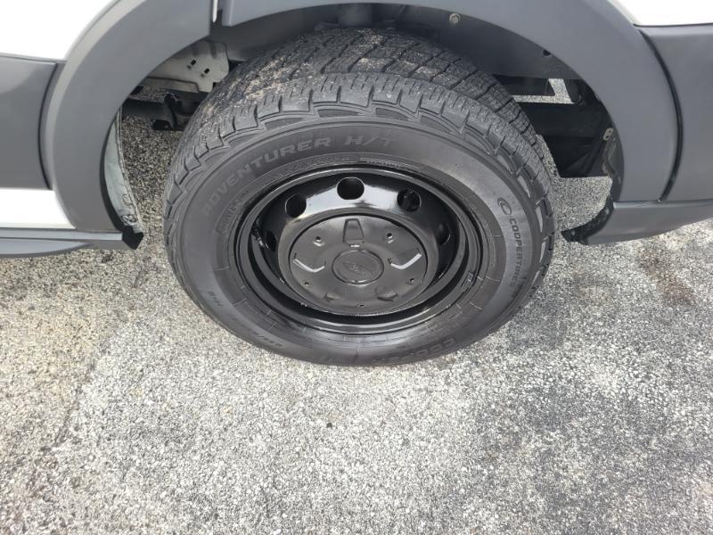 Ford Transit 350 Wagon Low Roof XLT 60/40 Pass. 148-in. WB 2018