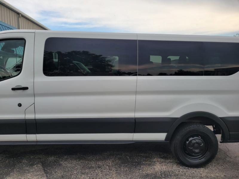 Ford Transit 350 Wagon Low Roof XLT 60/40 Pass. 148-in. WB 2018