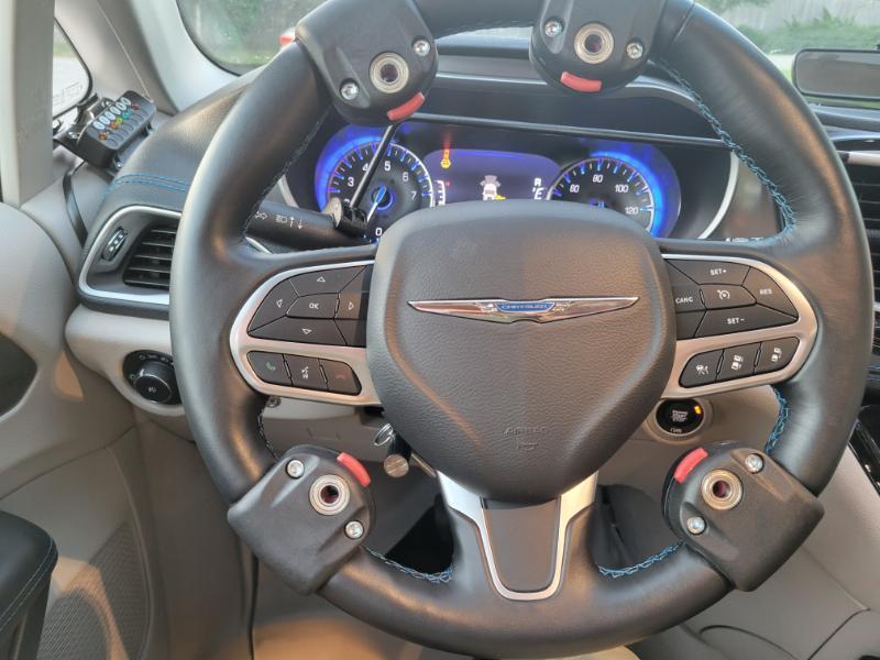 Chrysler Pacifica Touring-L 2021