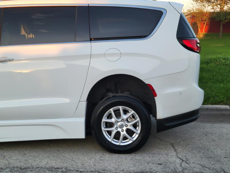 Chrysler Pacifica Touring-L 2021