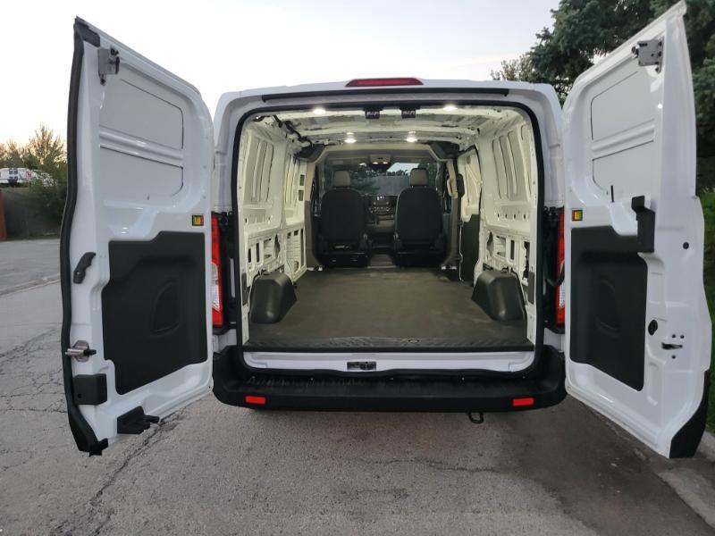 Ford Transit 150 Van Low Roof w/Sliding Pass. 148-in. WB 2023