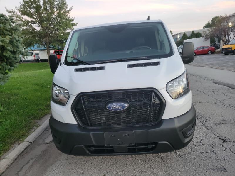 Ford Transit 150 Van Low Roof w/Sliding Pass. 148-in. WB 2023
