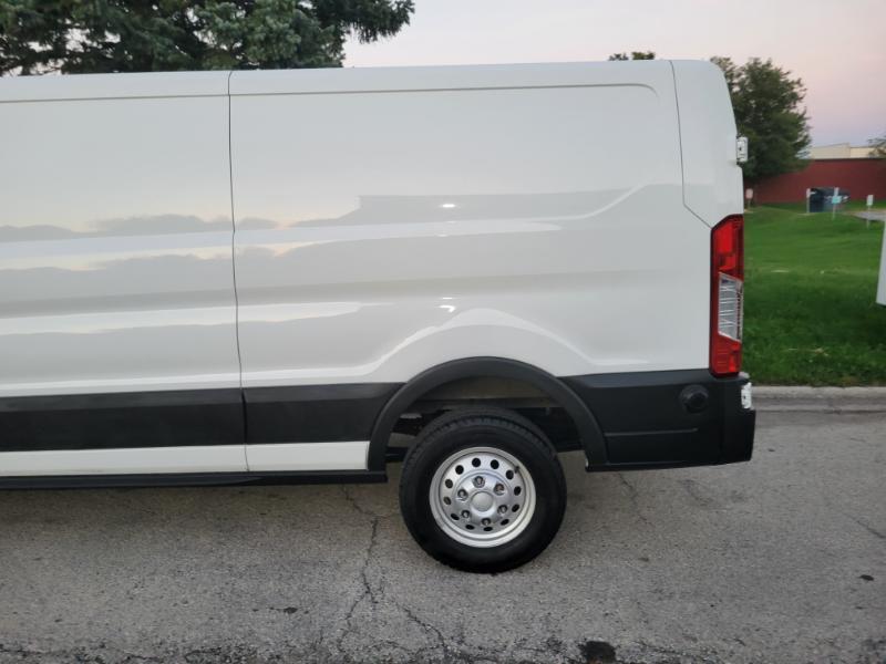 Ford Transit 150 Van Low Roof w/Sliding Pass. 148-in. WB 2023