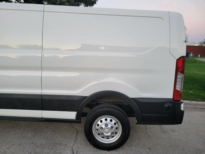 Ford Transit 150 Van Low Roof w/Sliding Pass. 148-in. WB 2023