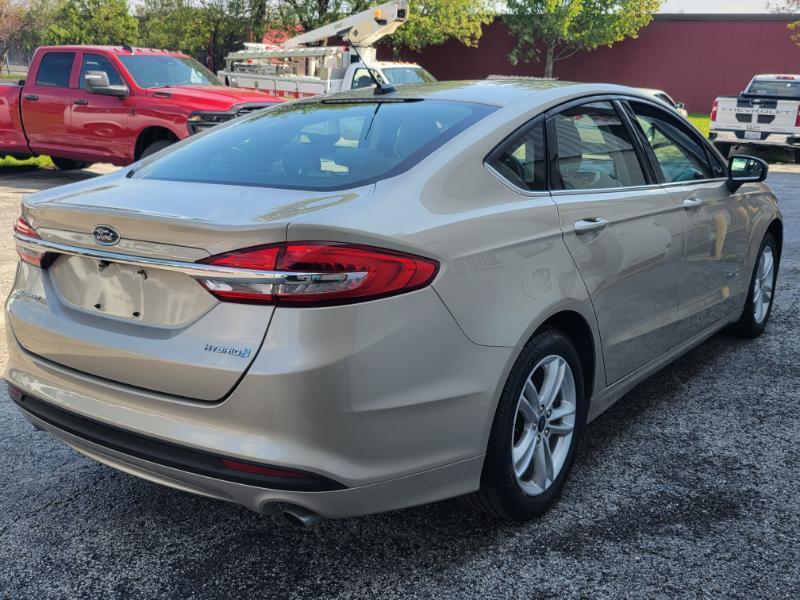 Ford Fusion Hybrid S 2018