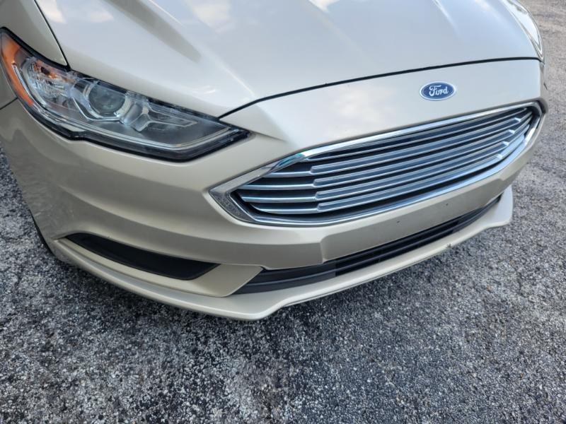 Ford Fusion Hybrid S 2018