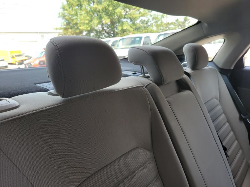 Ford Fusion Hybrid S 2018