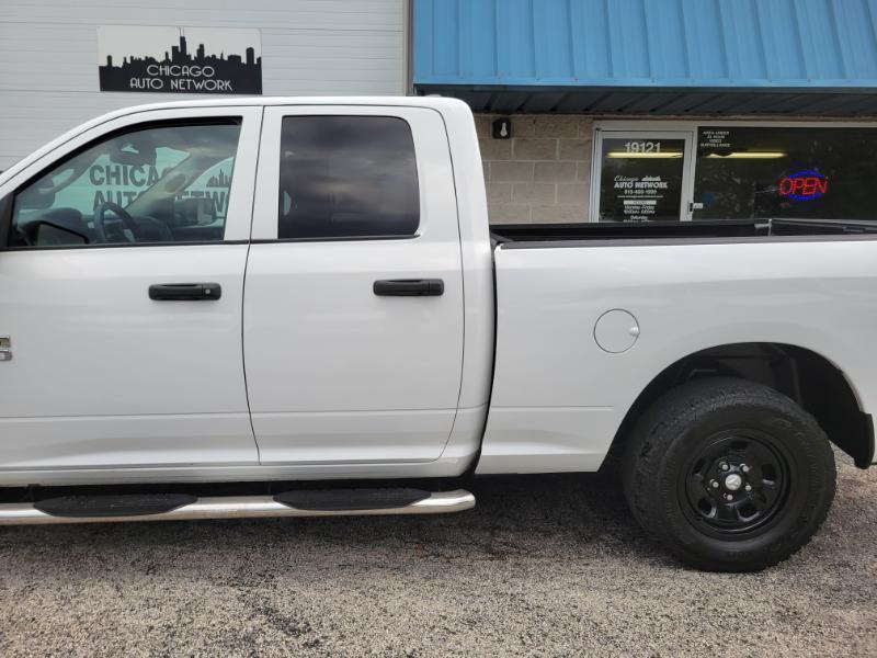 RAM 1500 Classic Tradesman Quad Cab 4WD 2022