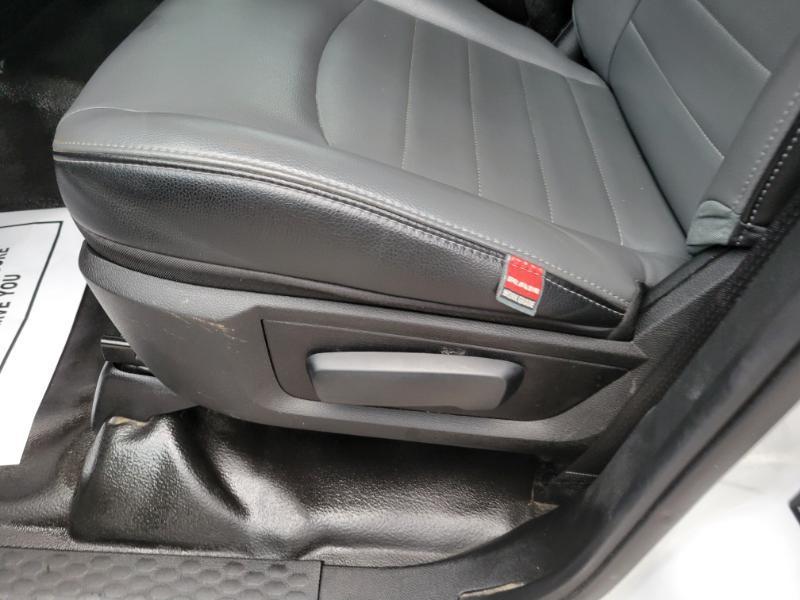 RAM 1500 Classic Tradesman Quad Cab 4WD 2022