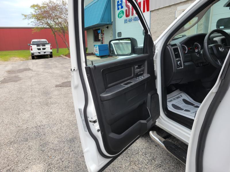 RAM 1500 Classic Tradesman Quad Cab 4WD 2022