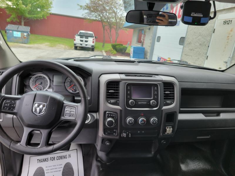 RAM 1500 Classic Tradesman Quad Cab 4WD 2022