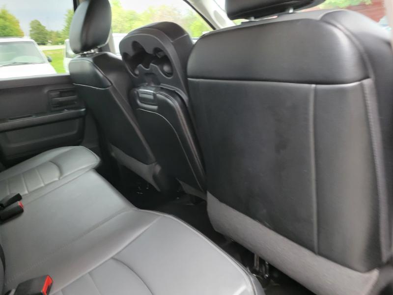 RAM 1500 Classic Tradesman Quad Cab 4WD 2022