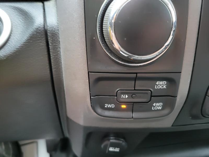RAM 1500 Classic Tradesman Quad Cab 4WD 2022