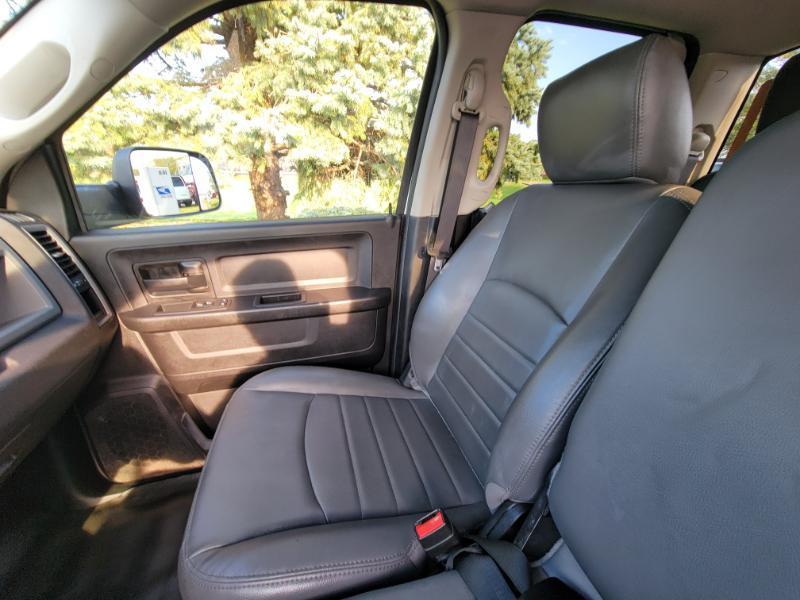 RAM 1500 Classic Tradesman Quad Cab 4WD 2019