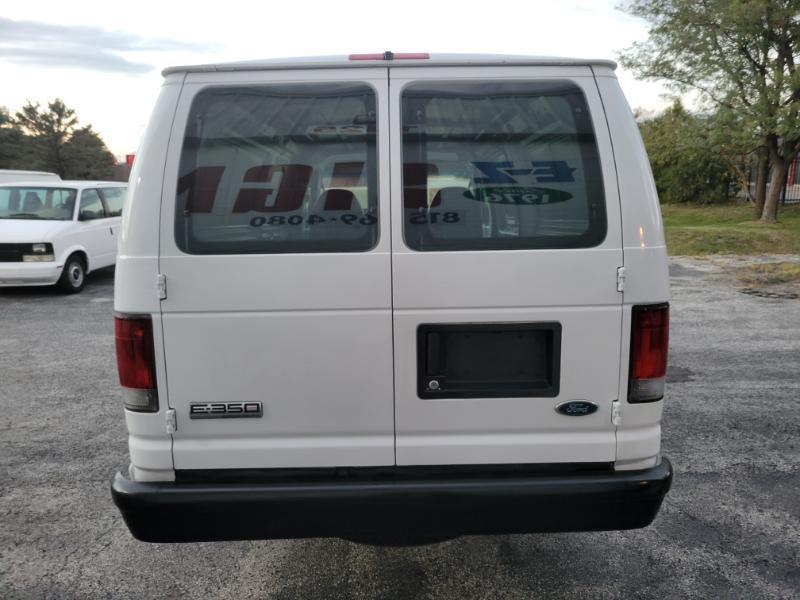 Ford Econoline E350 Super Duty Extended 2008
