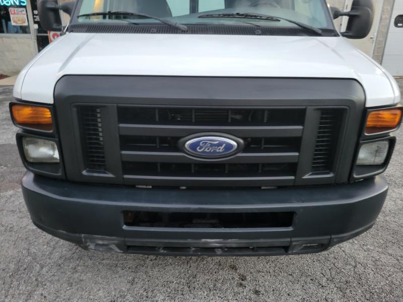 Ford Econoline E350 Super Duty Extended 2008