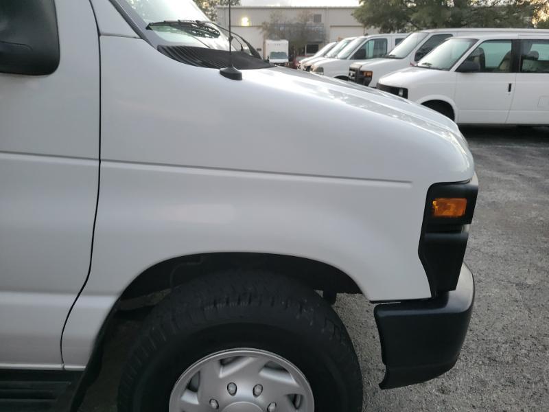 Ford Econoline E350 Super Duty Extended 2008