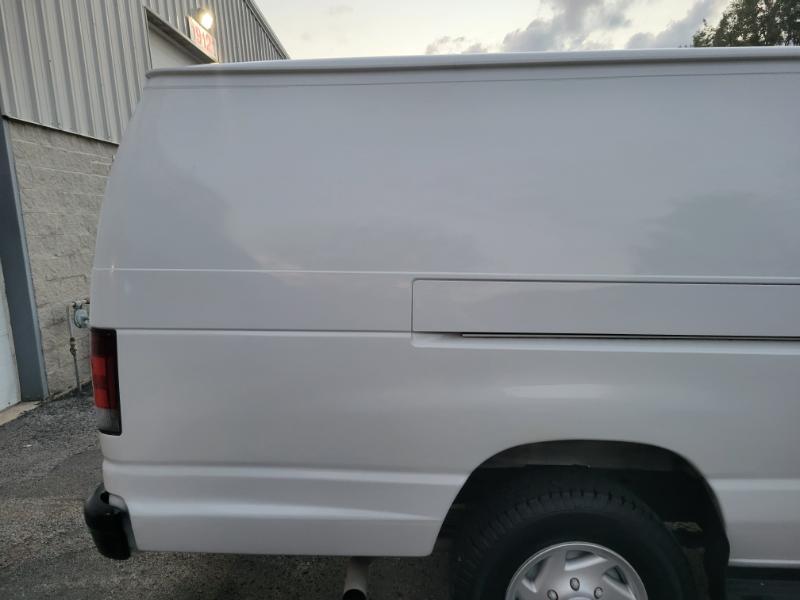 Ford Econoline E350 Super Duty Extended 2008